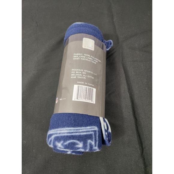 Dallas Cowboys NFL Super Soft Plush Bed Blanket 40" X 50" - Picture 2 of 2